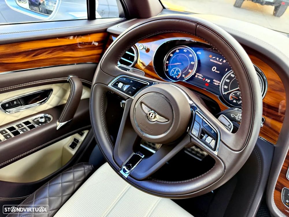 Bentley Bentayga V8 - 12
