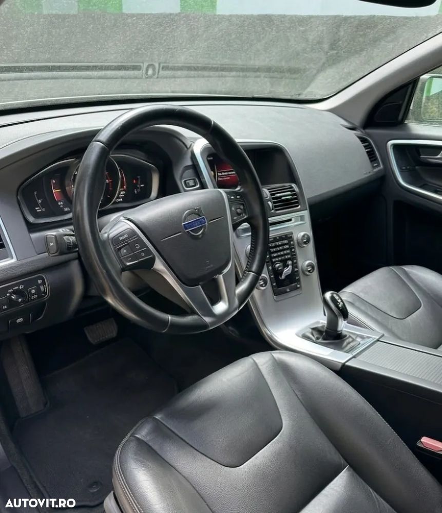Volvo XC 60 - 10