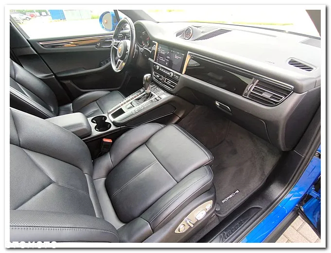 Porsche Macan - 26