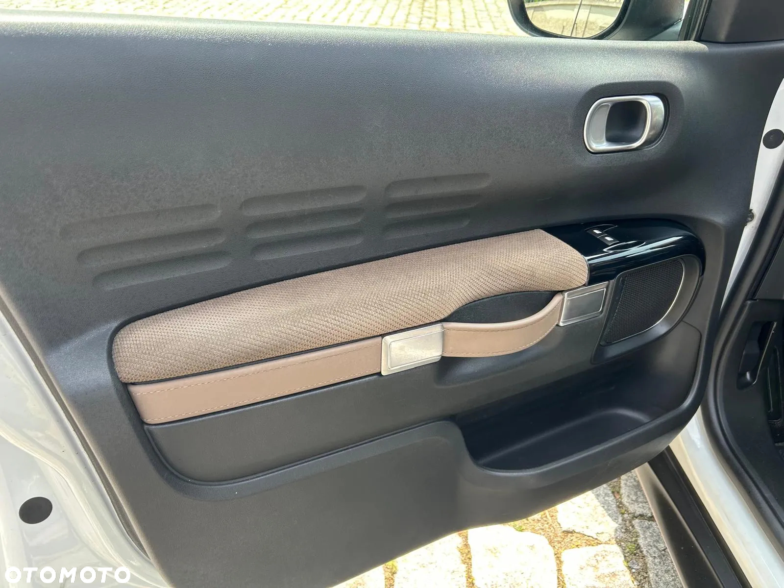 Citroën C4 Cactus 1.2 PureTech Feel S&S - 17