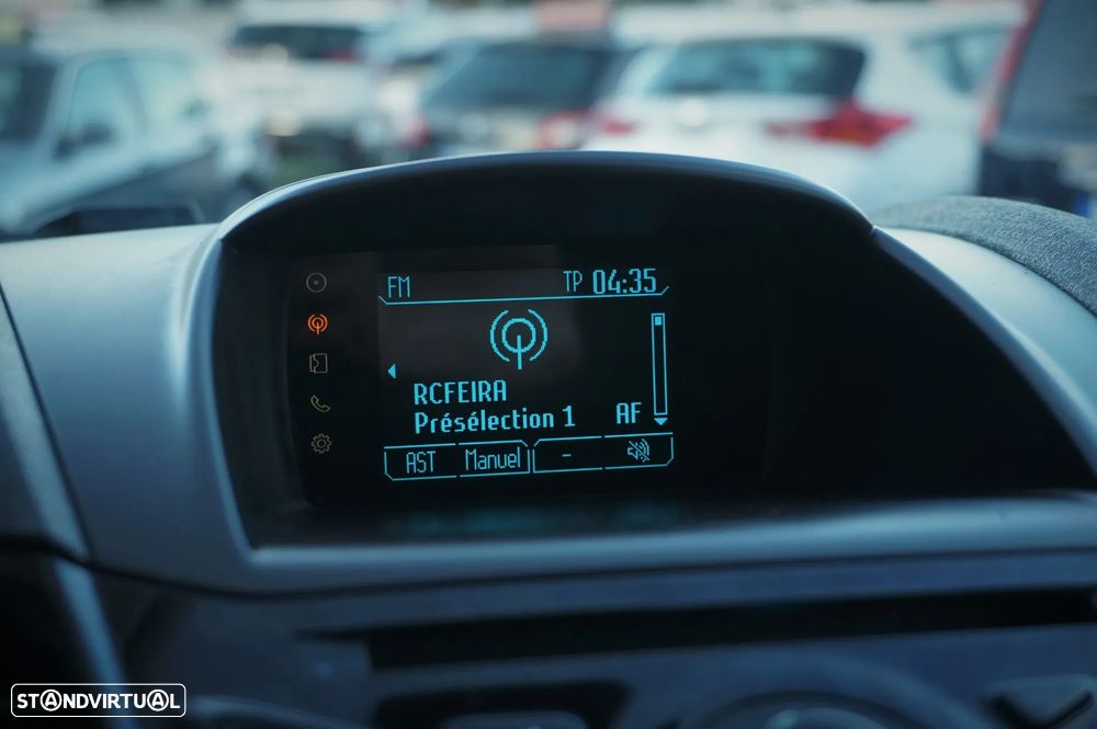 Ford Fiesta 1.5 TDCi Titanium - 26