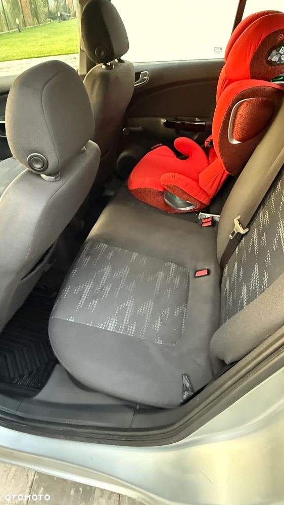 Opel Corsa - 38