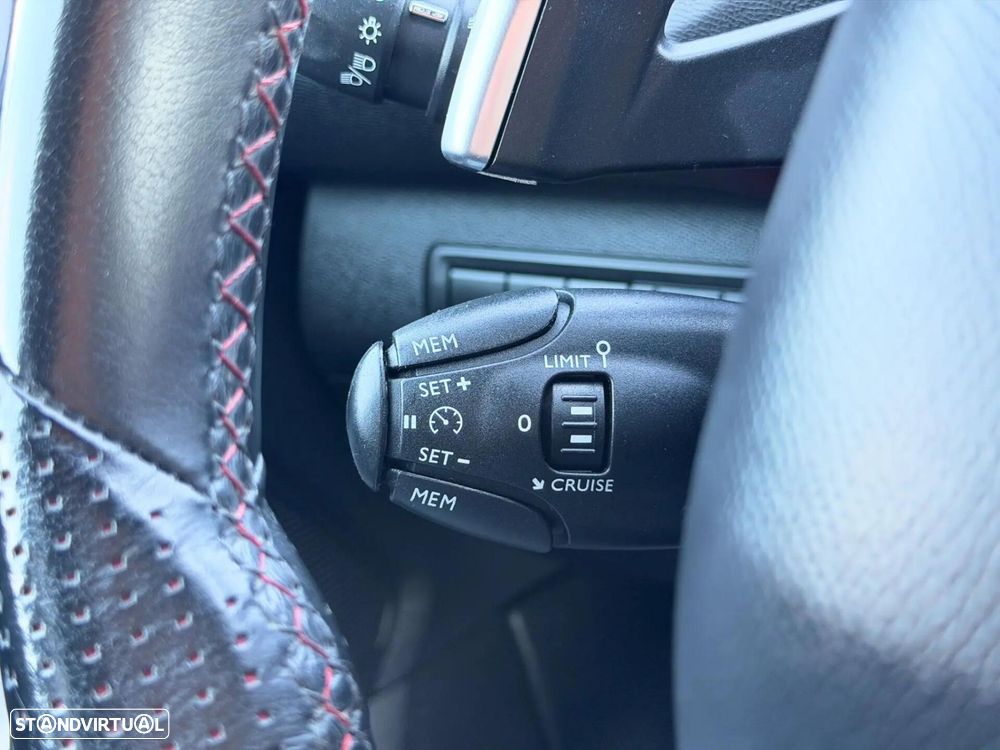 Peugeot 308 SW 1.5 BlueHDi GT Line EAT8 - 26