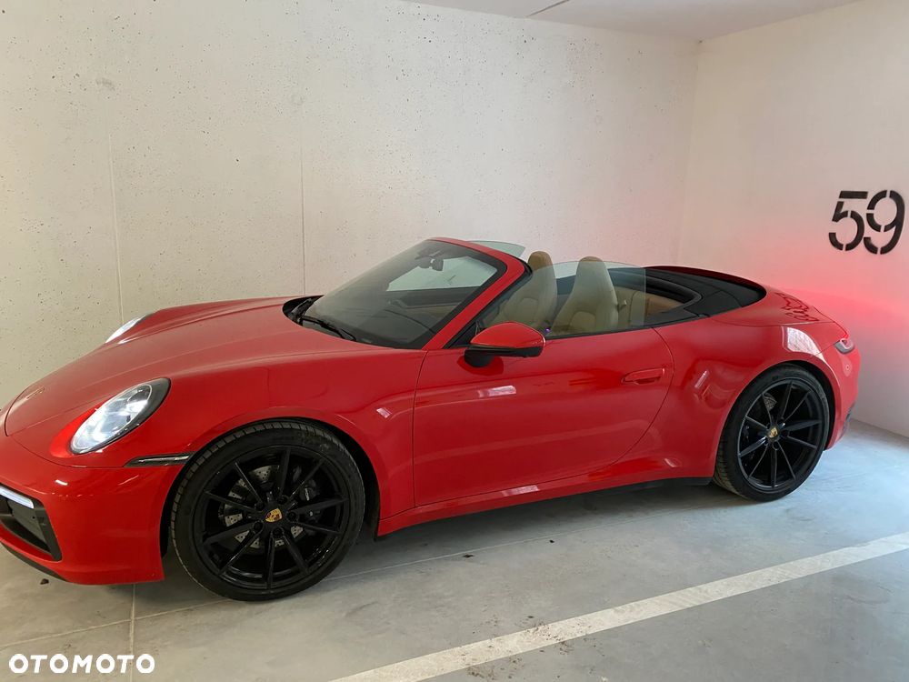 Porsche 911 Carrera 4 Cabrio - 6