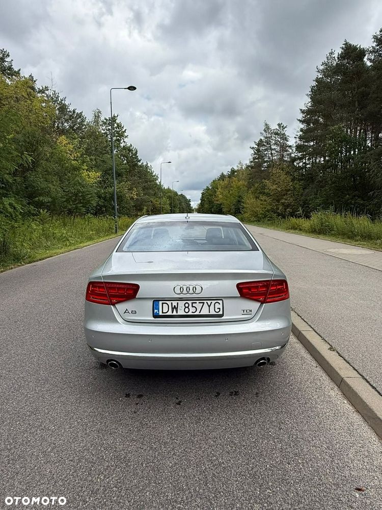 Audi A8 4.2 TDI DPF quattro tiptronic - 25