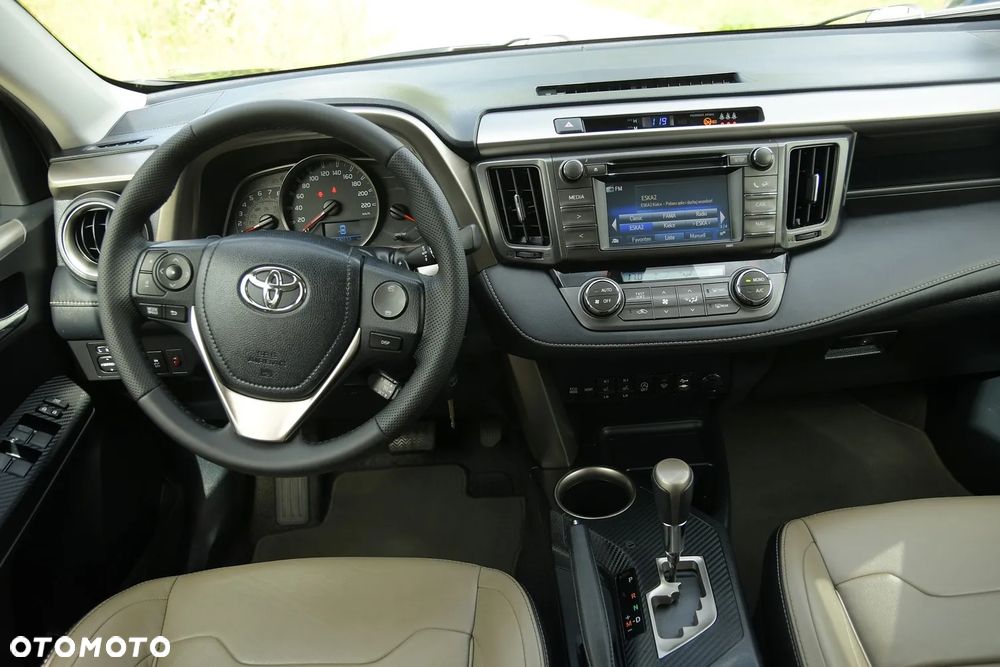 Toyota RAV4 2.0 4x4 Start&Stop CVT Executive - 26
