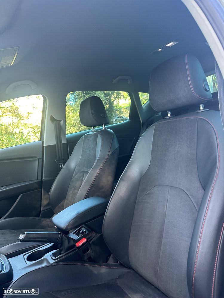 SEAT Leon 2.0 TDI DPF FR - 19