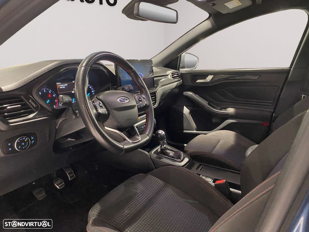 Ford Focus 1.0 EcoBoost MHEV ST-Line - 9