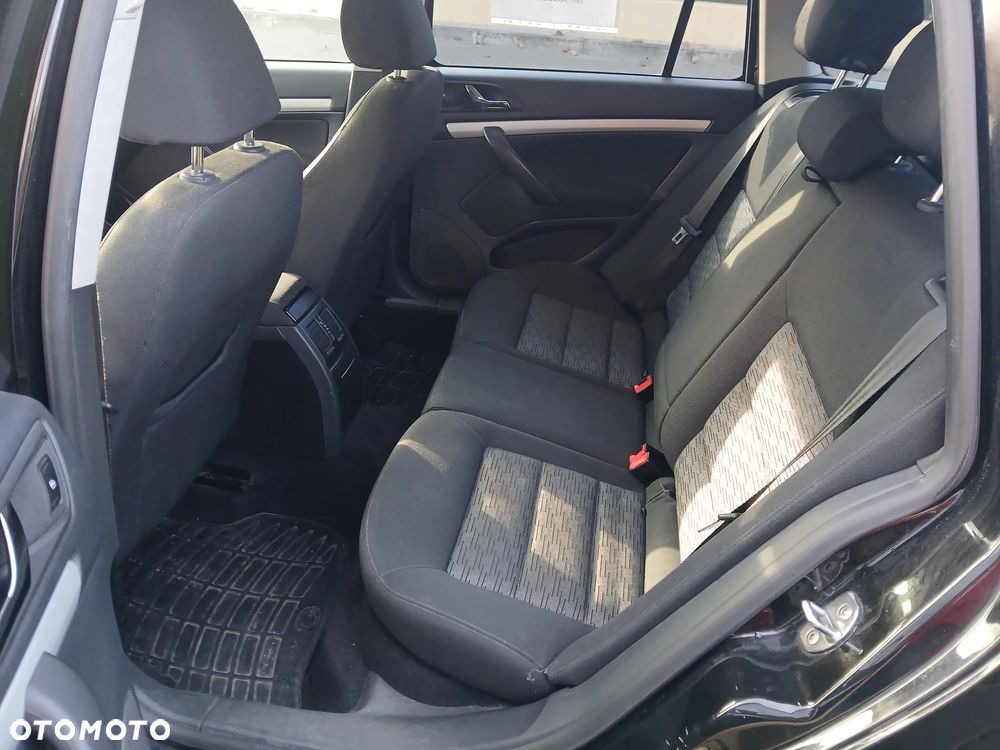 Skoda Octavia 1.8 TSI Ambiente - 17