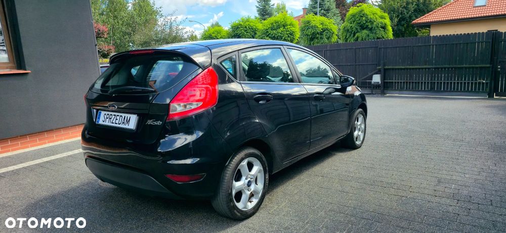 Ford Fiesta - 6