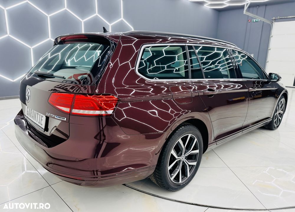 Volkswagen Passat Variant 2.0 TDI (BlueMotion Technology) Trendline - 4