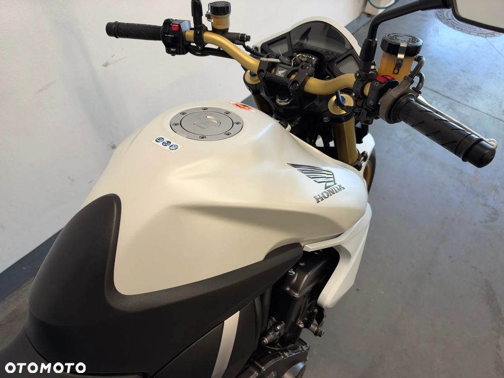 Honda CB - 29
