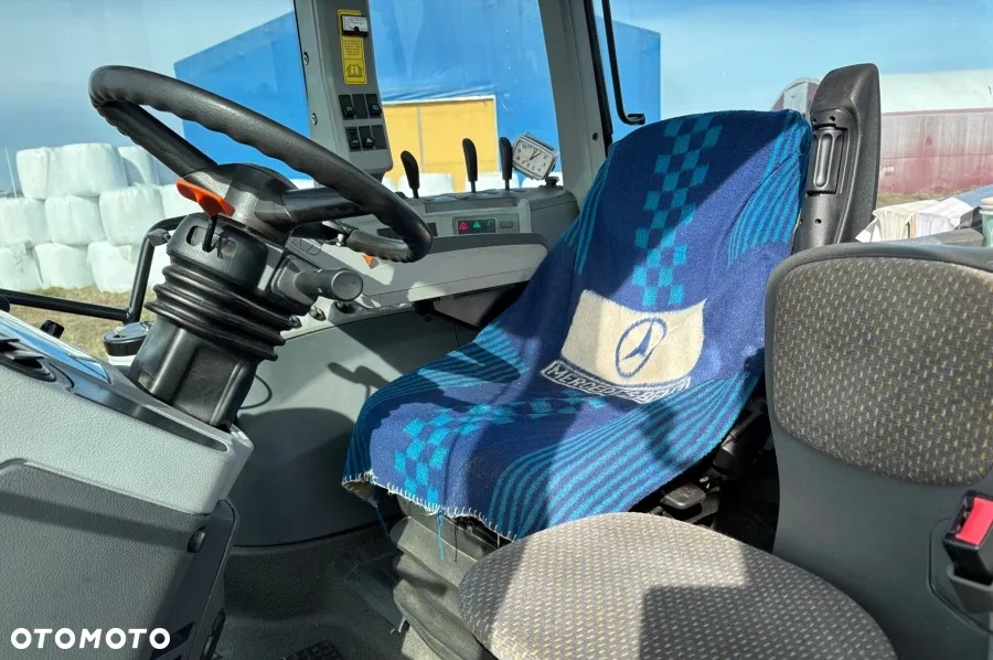 Claas Arion 610 - 7