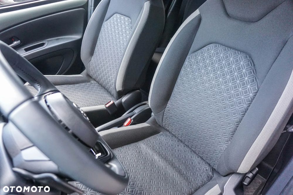 Toyota Aygo X 1.0 VVT-i Executive CVT - 27