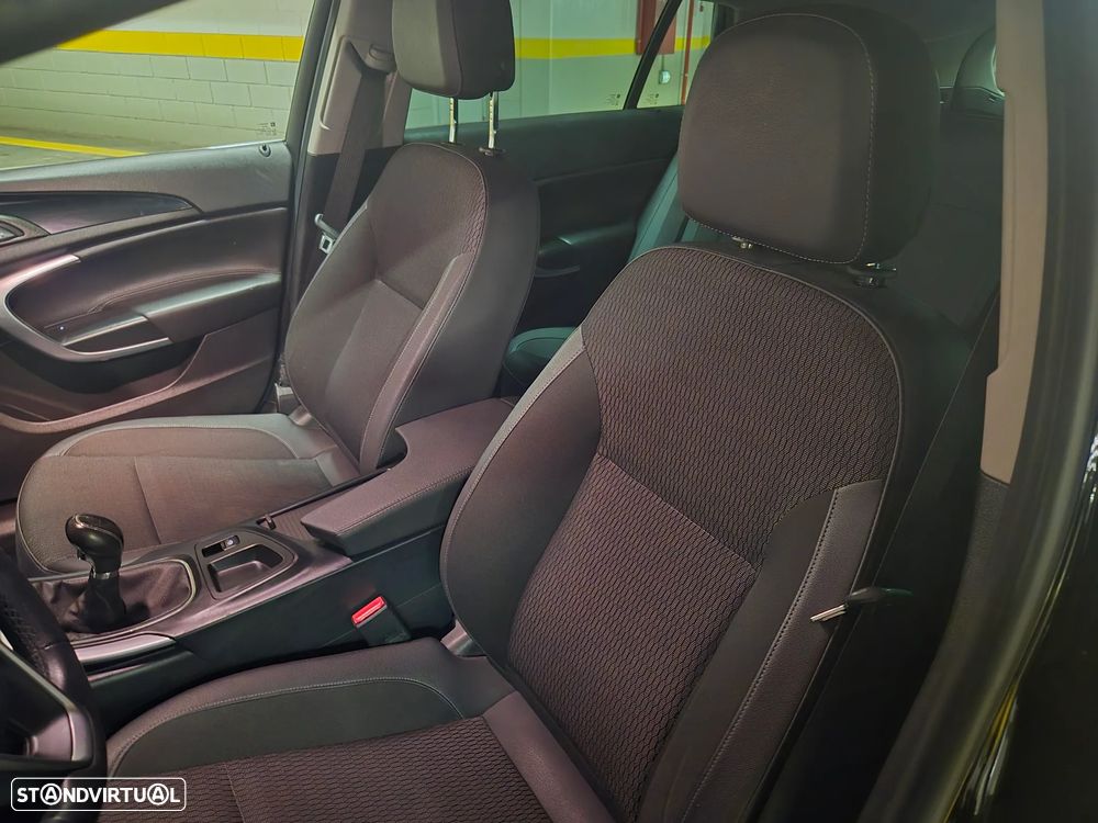 Opel Insignia Sports Tourer 1.6 ECOTEC Exclusive - 25