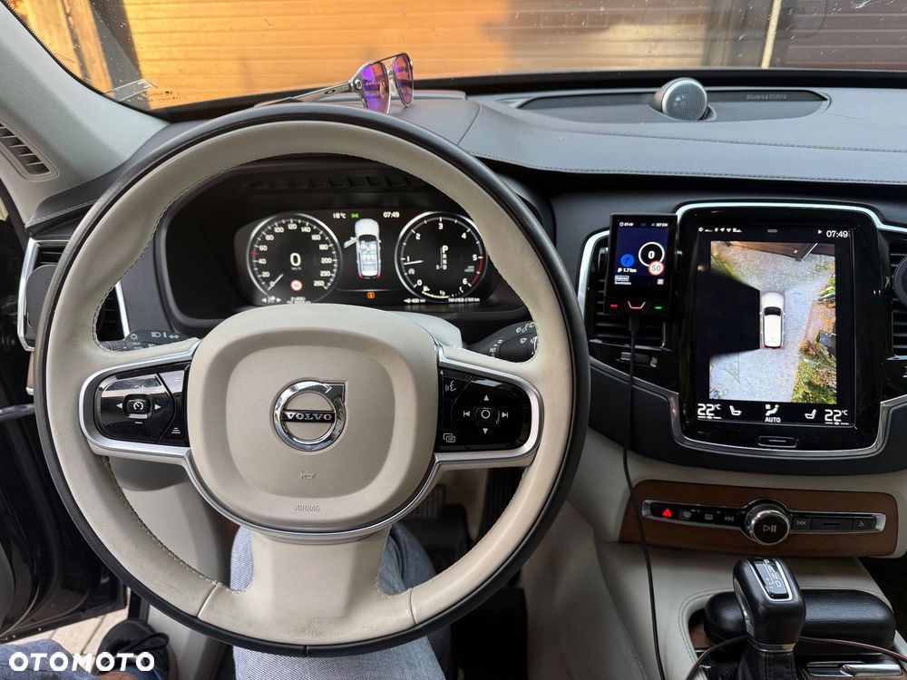 Volvo XC 90 - 4