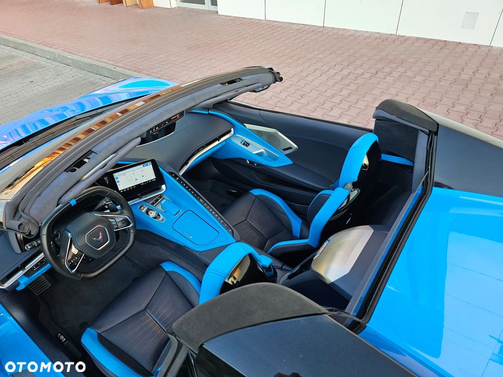 Chevrolet Corvette Stingray Cabriolet 3LT 6.2 V8 Automatik - 26