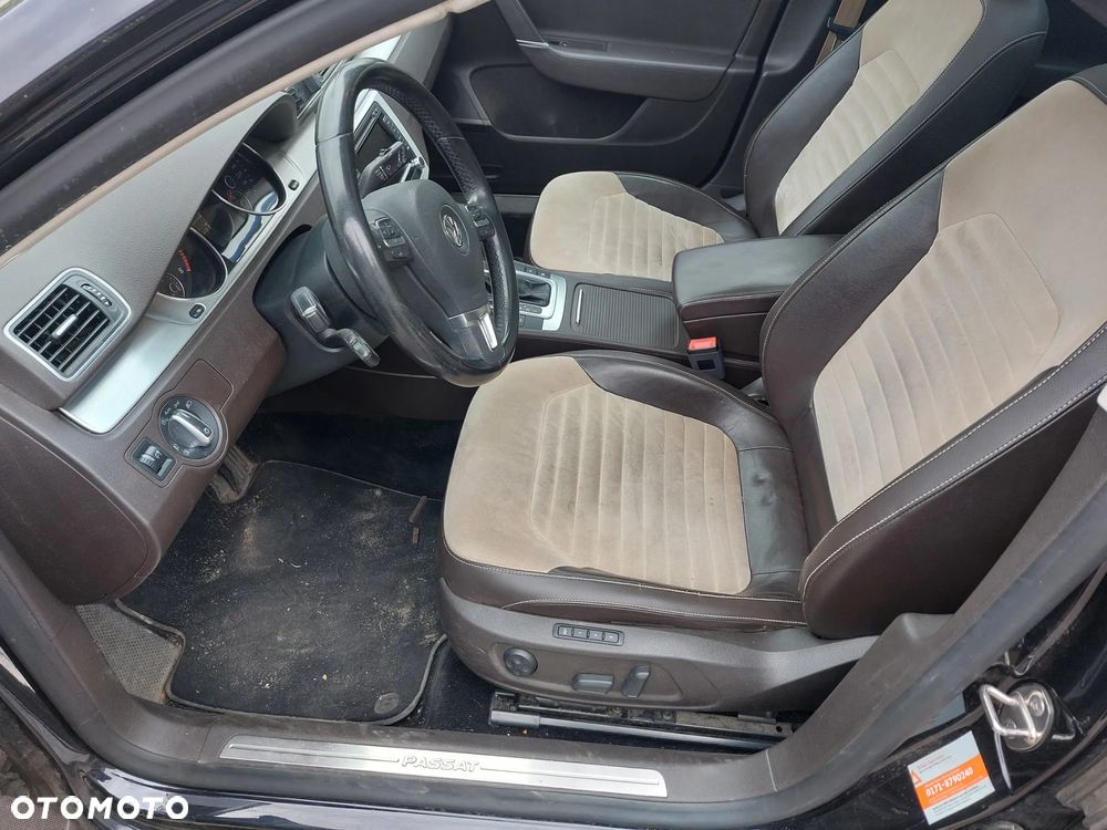 Volkswagen Passat 2.0 TSI DSG Business Edition - 9