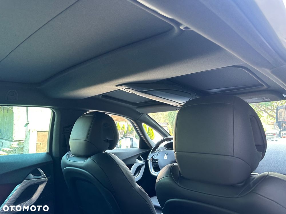 Citroën DS5 THP 155 SoChic - 10