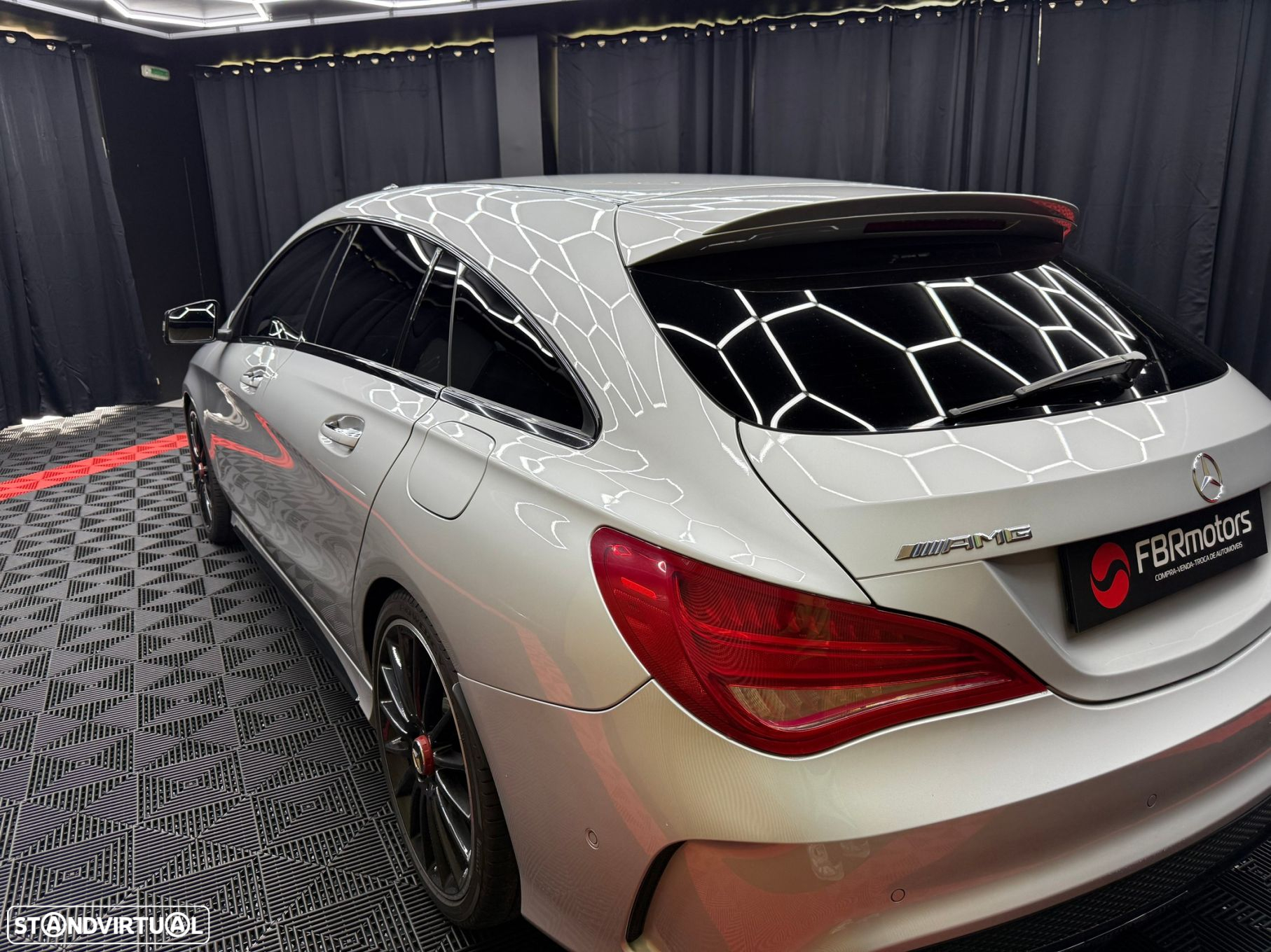 Mercedes-Benz CLA 45 AMG Shooting Brake 4-Matic - 7
