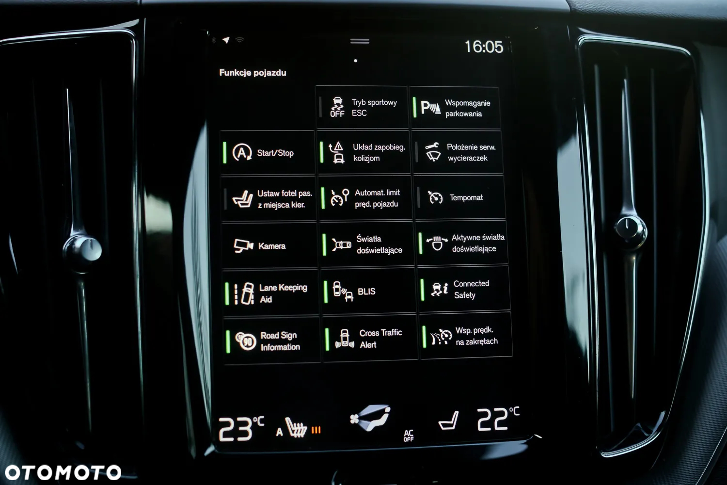Volvo XC 60 D5 AWD Geartronic RDesign - 32