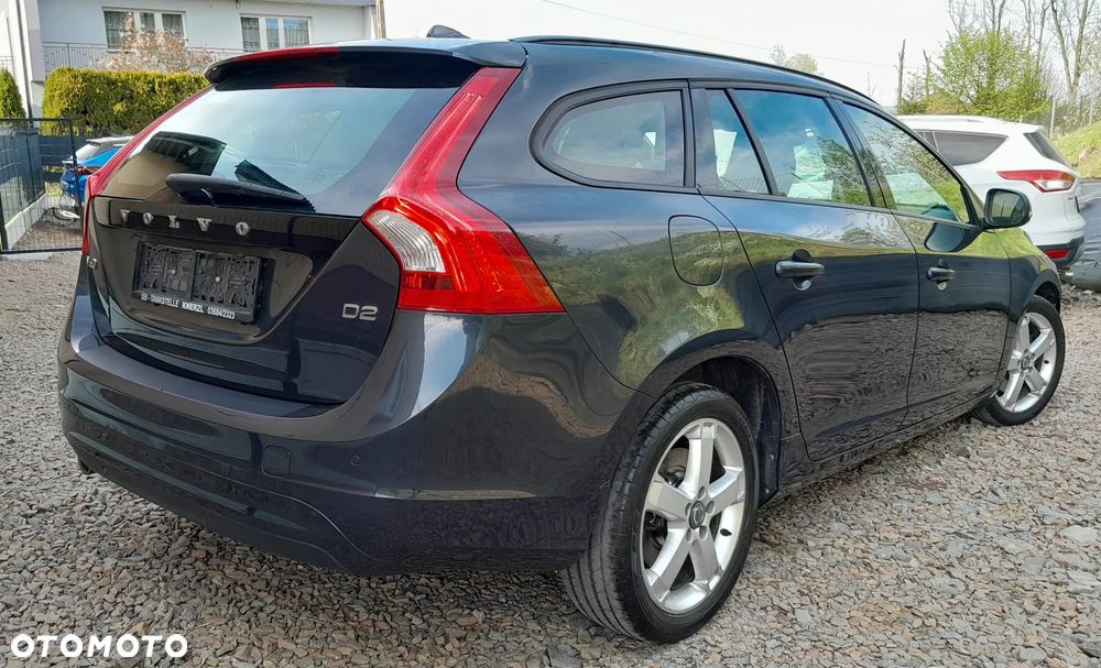 Volvo V60 D2 - 3