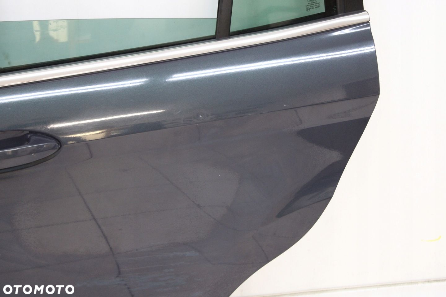 DRZWI LEWE TYLNE LEWY TYŁ FORD B-MAX 2012R- EA - KOD LAKIERU - 5