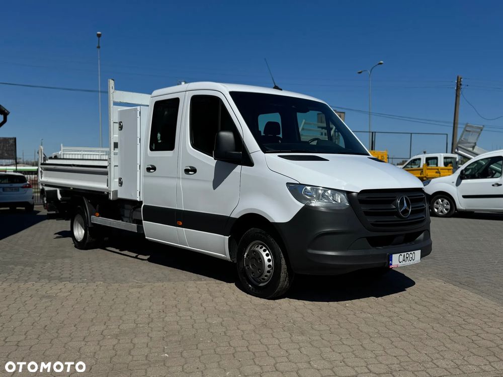 Mercedes-Benz Sprinter - 4