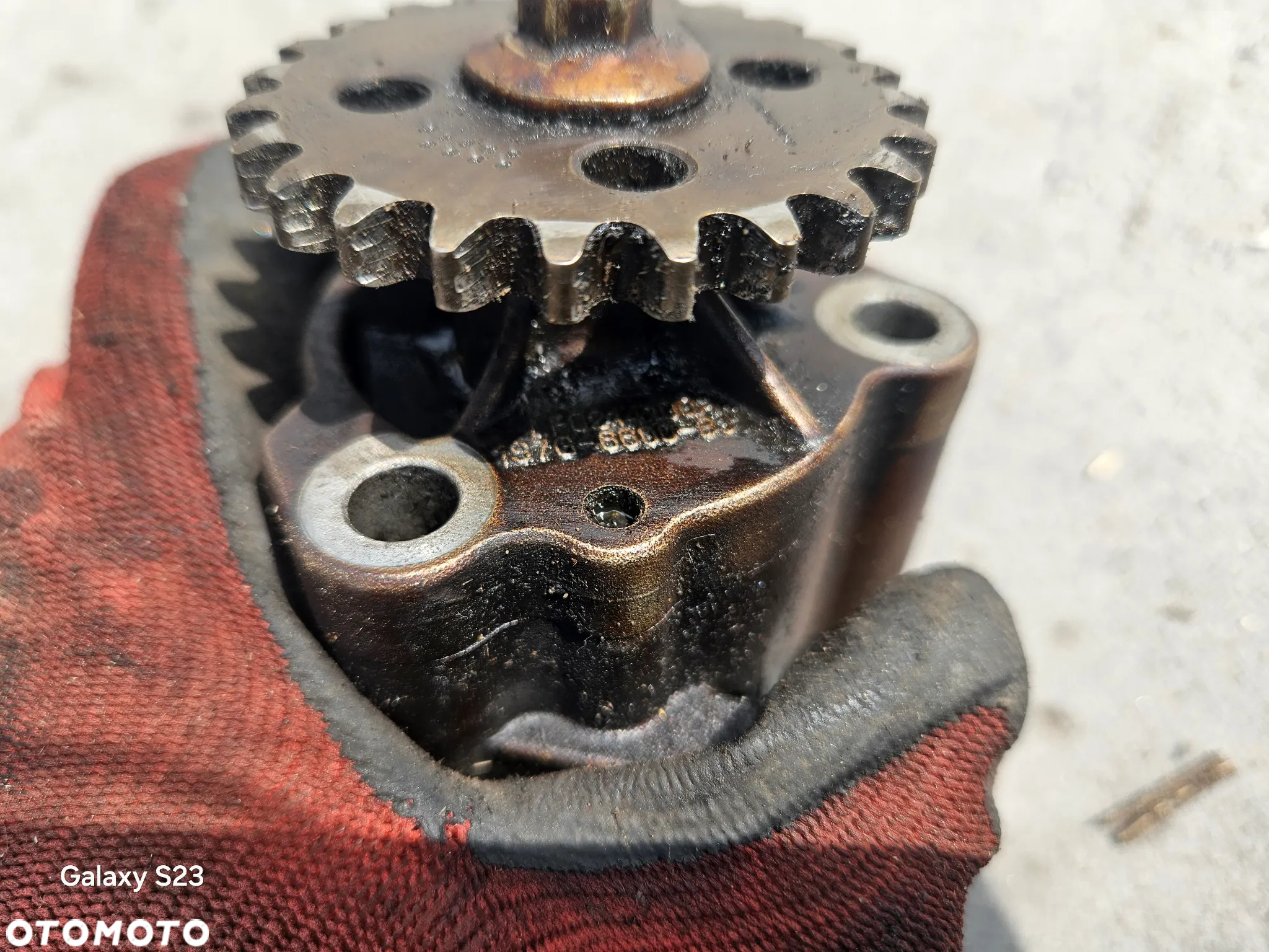 Pompa oleju Ford Focus Mk2 Lift 1,8 16V 92kW 125KM 2010r 1S7G-6600-BJ - 4