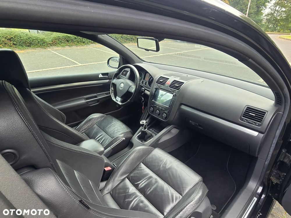 Volkswagen Golf 2.0 GTI - 11