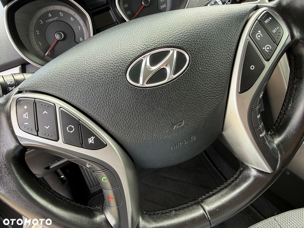 Hyundai i30 - 34