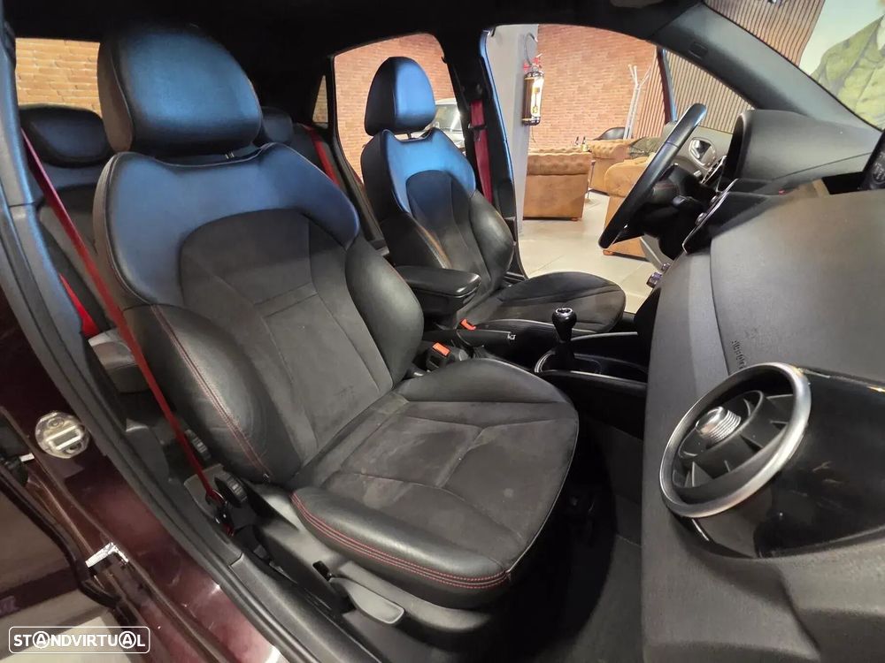 Audi A1 Sportback 1.6 TDI S-line - 25
