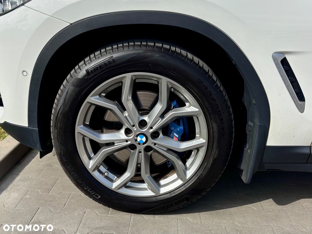 BMW X3 xDrive20d xLine - 11