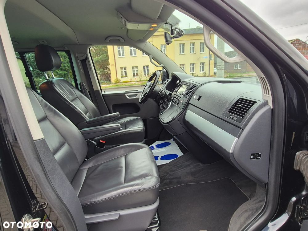Volkswagen Multivan - 34