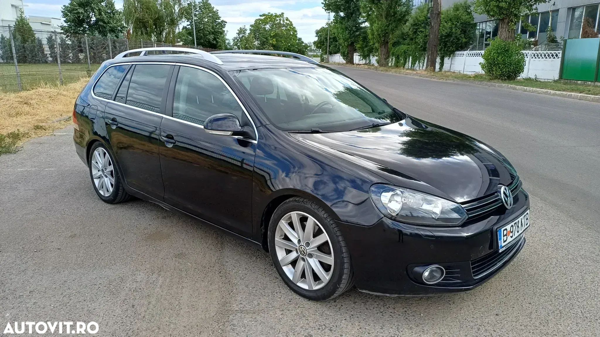 Volkswagen Golf 2.0 TDI Highline DSG - 1