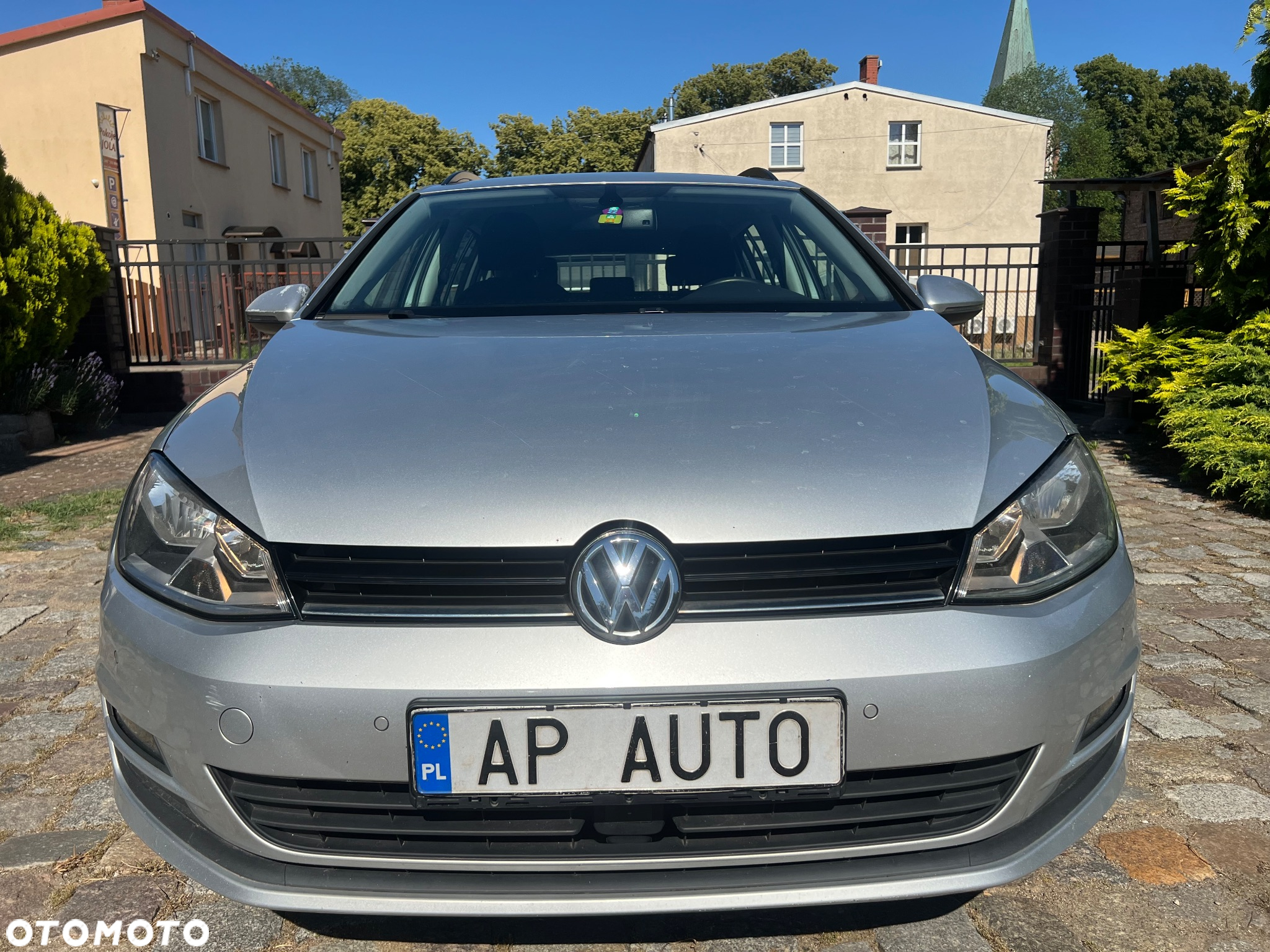 Volkswagen Golf 1.6 BlueTDI Comfortline - 9