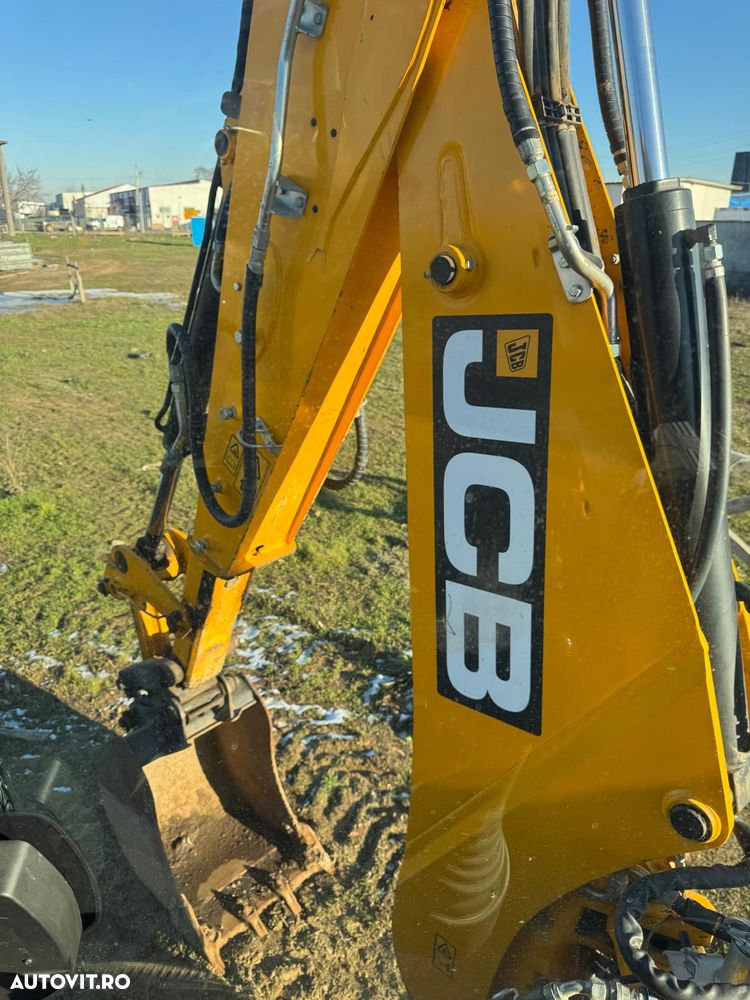 JCB 3CX 14H5WM 82.000euro+TVA - 7