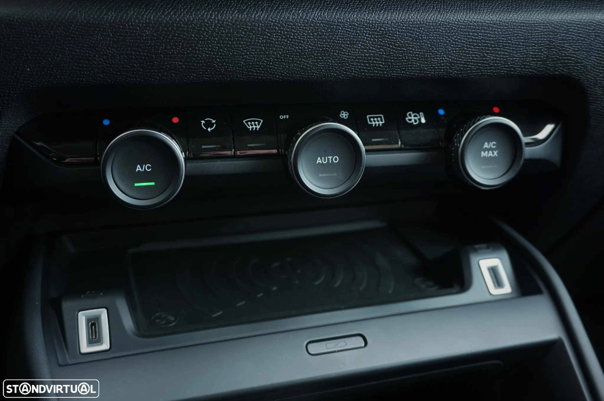 Citroën C4 PureTech 130 Stop&Start SHINE - 35