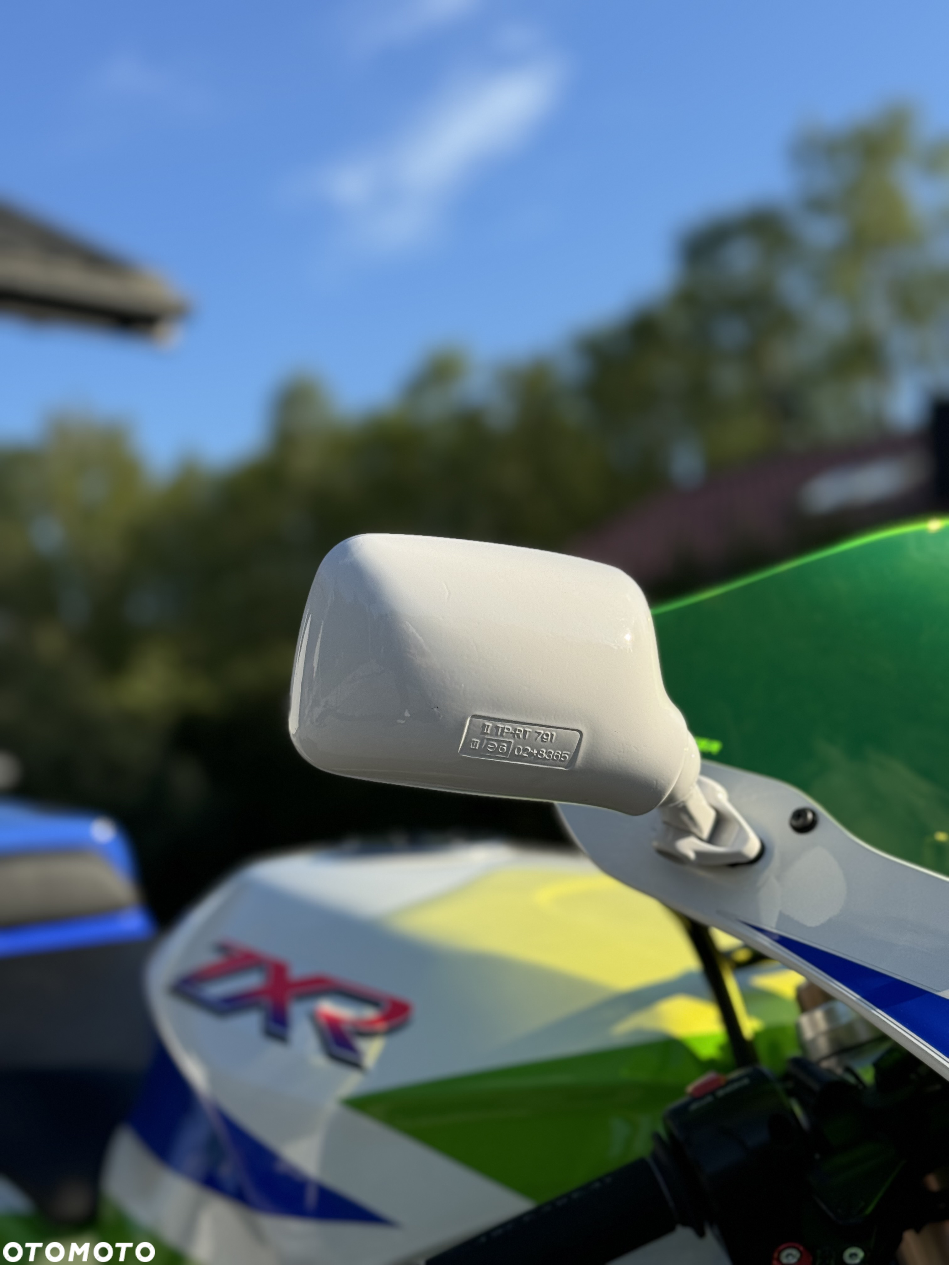 Kawasaki ZXR - 19