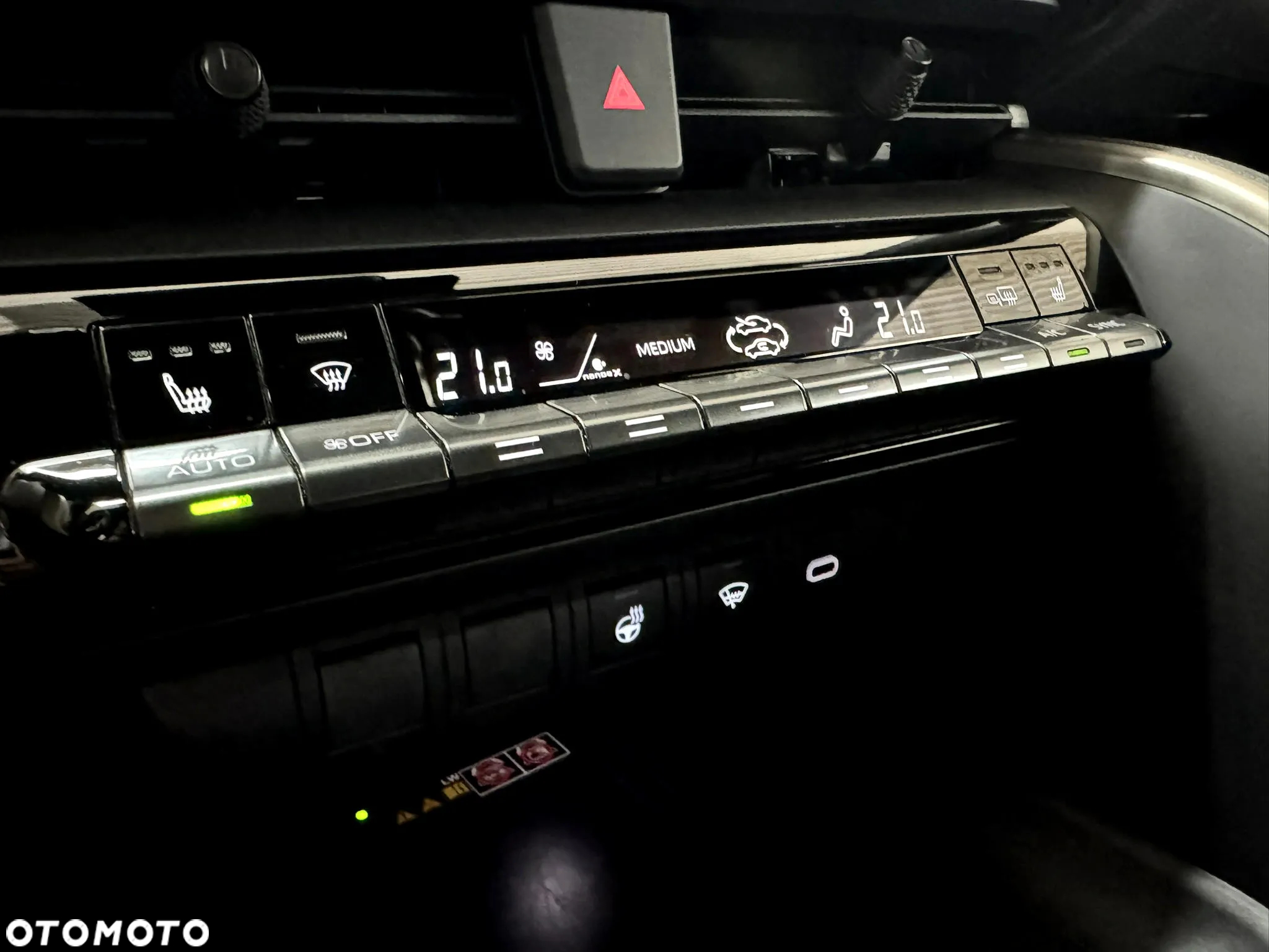 Toyota C-HR 2.0 Hybrid Dynamic Force Executive - 25