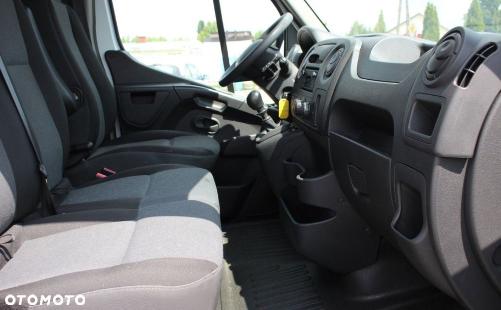 Renault Master - 15