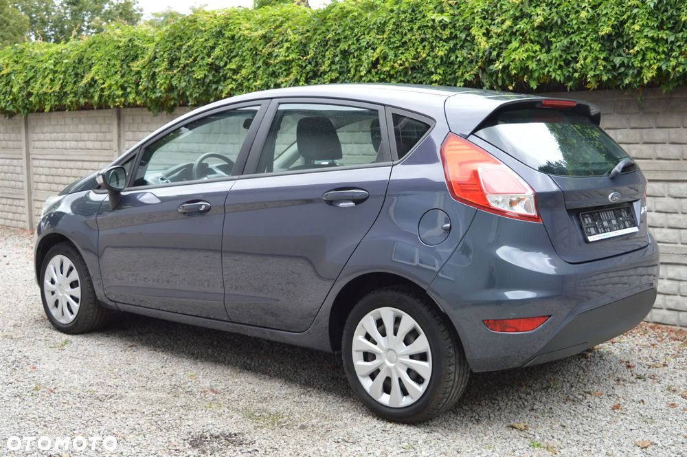 Ford Fiesta - 4