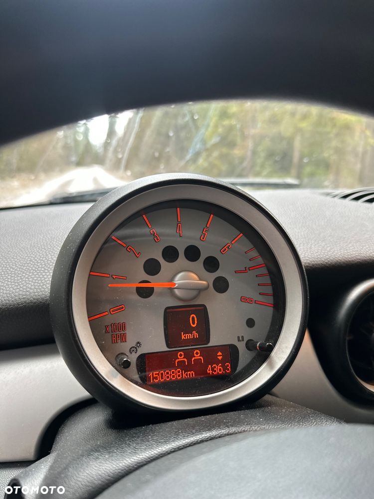 MINI Cooper 50 Mayfair - 15