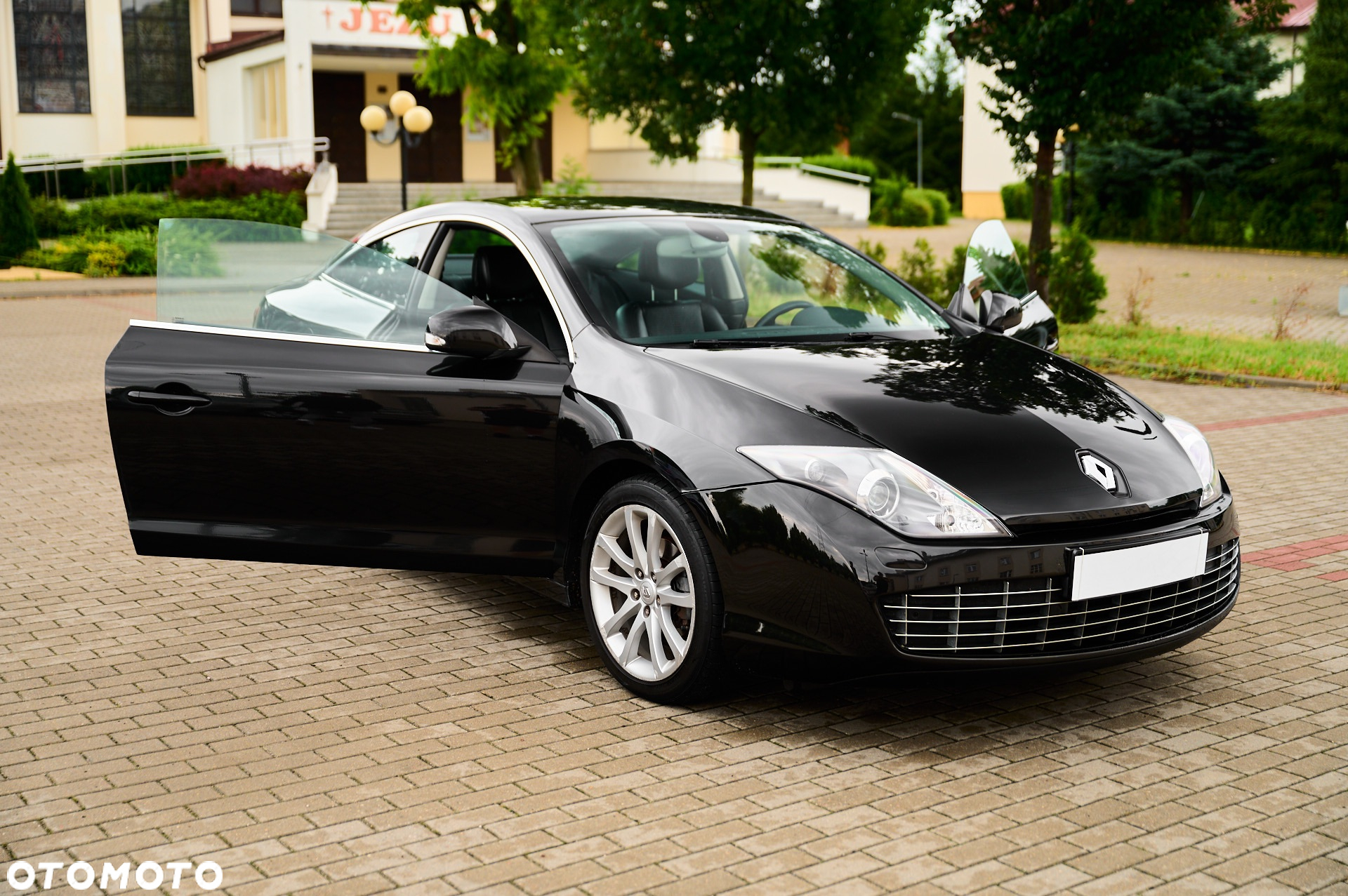 Renault Laguna Coupe dCi 150 FAP - 20