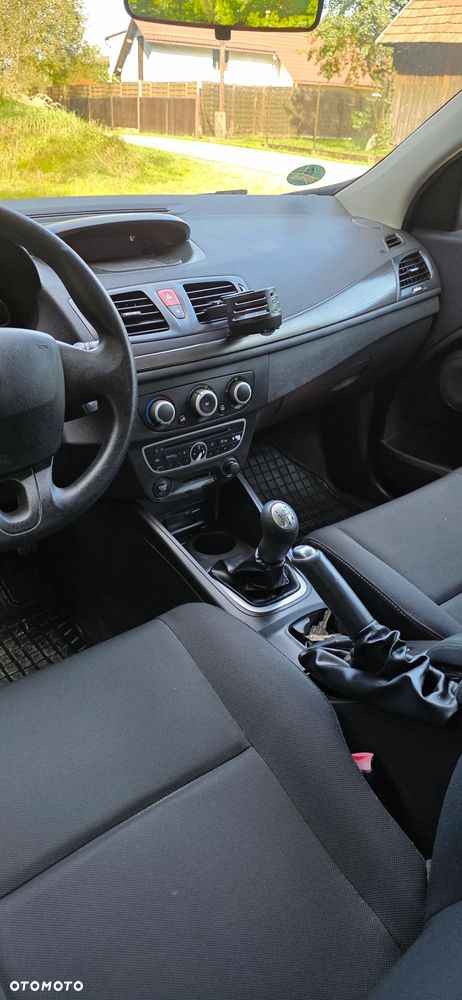 Renault Megane 1.6 16V 100 Authentique - 27