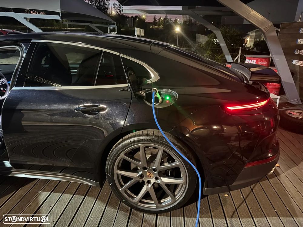 Porsche Panamera - 61