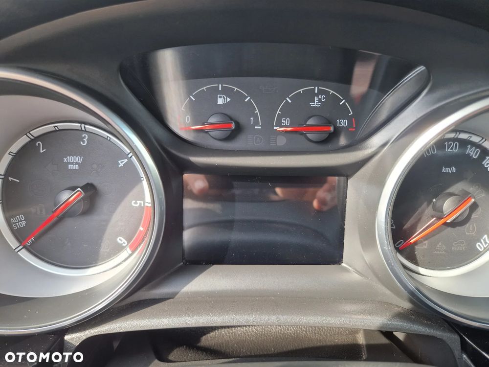 Opel Astra 1.6 D (CDTI) Start/Stop Innovation - 16