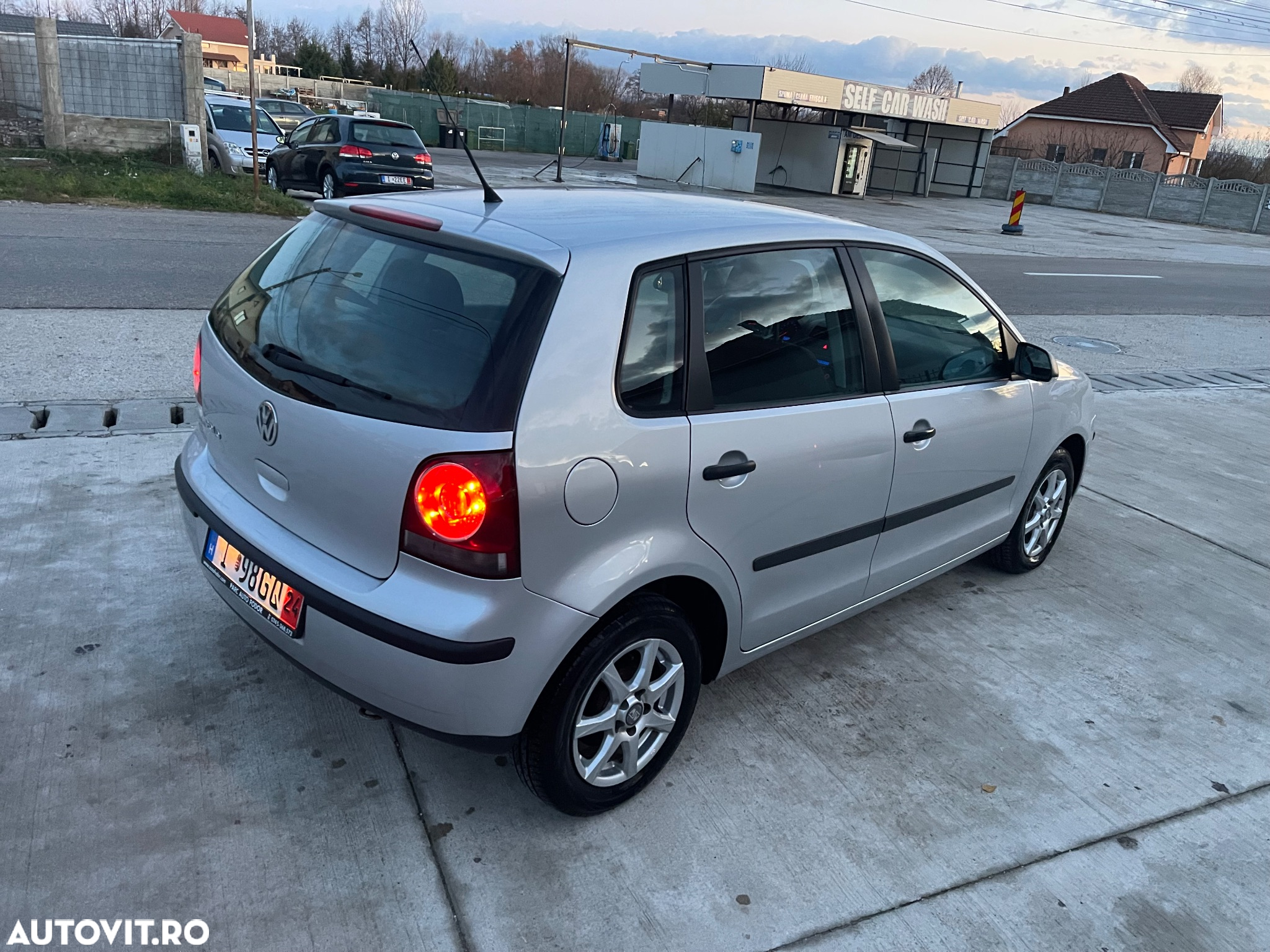 Volkswagen Polo 1.2 Team - 17