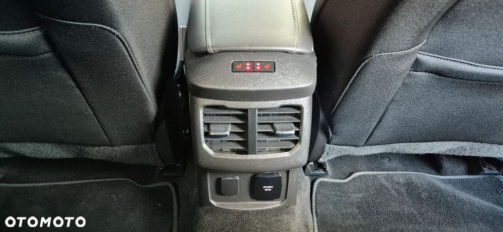 Ford Mondeo Turnier 2.0 EcoBlue Trend - 28