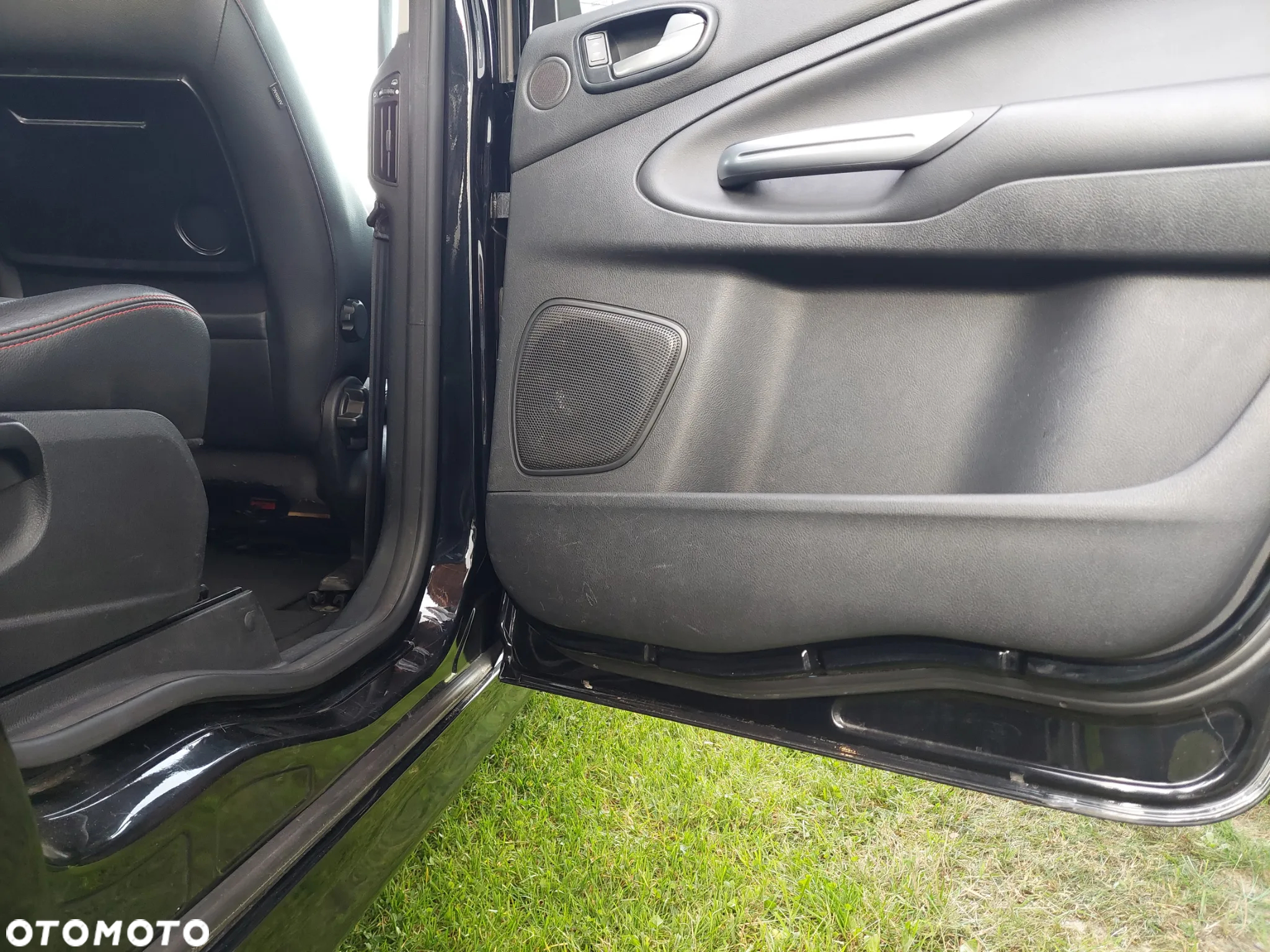Ford S-Max 2.0 EcoBoost ST-Line - 22